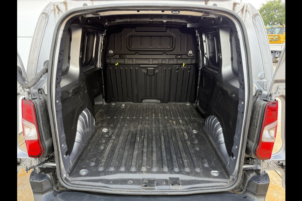 Opel e-Cargo 50kWh 136PK Elektrisch! L1 285KM WLTP Cruise control Carplay Navigatie Climate control Snelladen Parkeersensoren achter