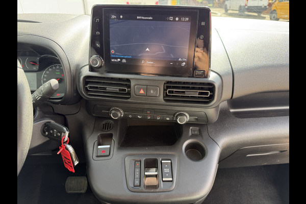 Opel e-Cargo 50kWh 136PK Elektrisch! L1 285KM WLTP Cruise control Carplay Navigatie Climate control Snelladen Parkeersensoren achter