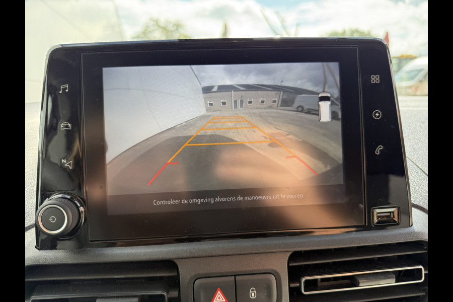 Opel e-Cargo 50kWh 136PK Elektrisch! L1 285KM WLTP Cruise control Carplay Navigatie Climate control Snelladen Parkeersensoren achter