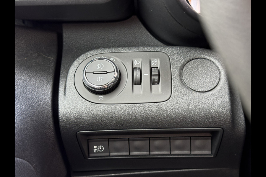 Opel e-Cargo 50kWh 136PK Elektrisch! L1 285KM WLTP Cruise control Carplay Navigatie Climate control Snelladen Parkeersensoren achter