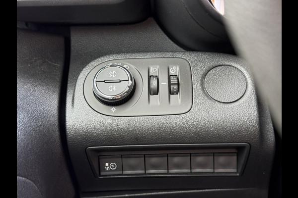Opel e-Cargo 50kWh 136PK Elektrisch! L1 285KM WLTP Cruise control Carplay Navigatie Climate control Snelladen Parkeersensoren achter