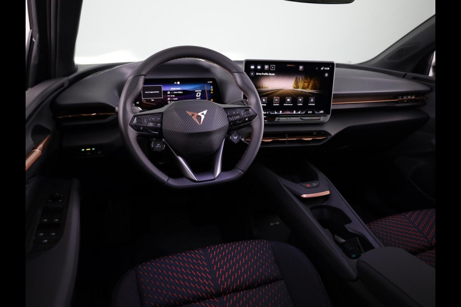 CUPRA Raval Business First Edition 56 kWh 211PK | Stoel & Stuurverwarming | Adaptieve Cruise Control | Keyless Entry | 18 Inch Velgen | Side Assist |