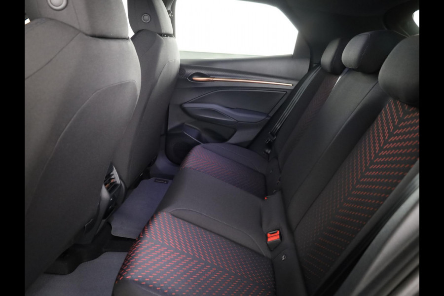 CUPRA Raval Business First Edition 56 kWh 211PK | Stoel & Stuurverwarming | Adaptieve Cruise Control | Keyless Entry | 18 Inch Velgen | Side Assist |