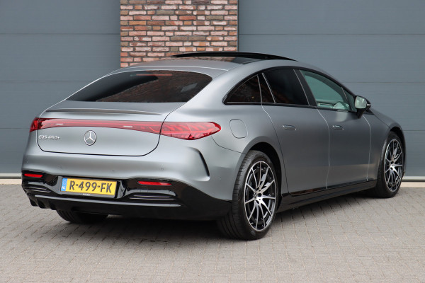 Mercedes-Benz EQS 450+ AMG Line Premium 108 kWh | Luchtvering | Achterasbesturing | Distronic+ | Trekhaak | HUD | Verwarmd Stuurwiel | Memory | Digital Light | Burmester | Stoelverwarming |