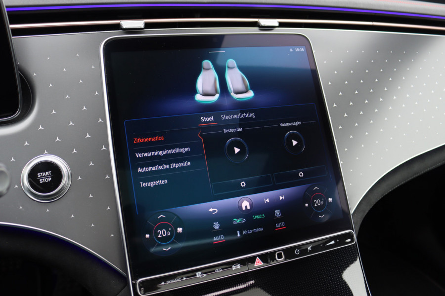 Mercedes-Benz EQS 450+ AMG Line Premium 108 kWh | Luchtvering | Achterasbesturing | Distronic+ | Trekhaak | HUD | Verwarmd Stuurwiel | Memory | Digital Light | Burmester | Stoelverwarming |