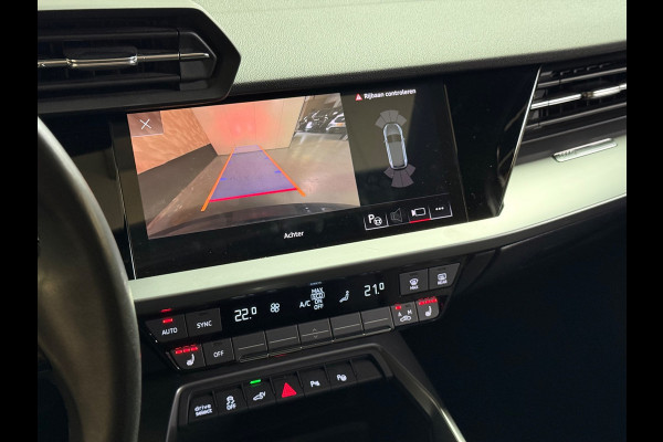 Audi A3 Sportback 40 TFSI e Edition | Pano | Stoelverwarming | Camera | Carplay
