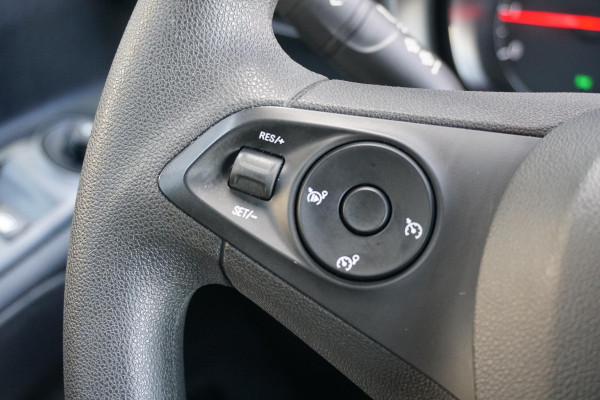 Opel Combo 1.2 Turbo L1H1 Edition *MARGE* + APPLE CARPLAY / TREKHAAK / SENSOREN