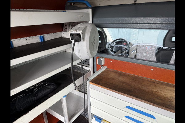 Peugeot Boxer 2.0 HDI 131 PK EURO 6 / L1H2 / SORTIMO INRICHTING / WERKPLAATS / CAMERA / CRUISE / AIRCO / NAVI