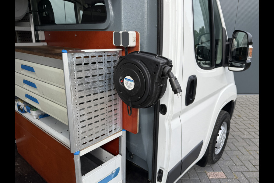 Peugeot Boxer 2.0 HDI 131 PK EURO 6 / L1H2 / SORTIMO INRICHTING / WERKPLAATS / CAMERA / CRUISE / AIRCO / NAVI