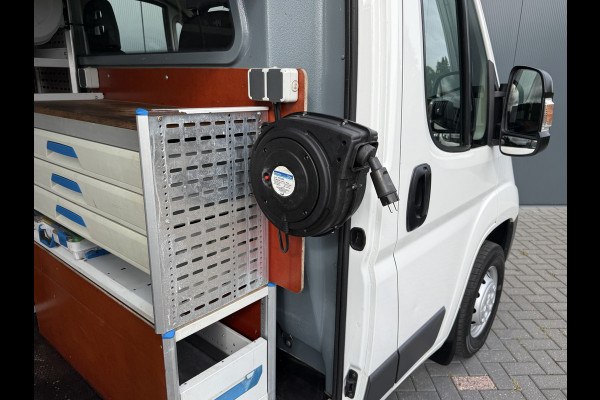 Peugeot Boxer 2.0 HDI 131 PK EURO 6 / L1H2 / SORTIMO INRICHTING / WERKPLAATS / CAMERA / CRUISE / AIRCO / NAVI
