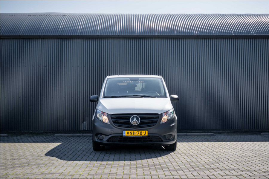 Mercedes-Benz EVITO TOURER | 90KWH | WLPT 367KM | Volledig Elektrisch | SOH 97.5% | Camera | Navi | Stoelverw. | Airco | 3-Zits