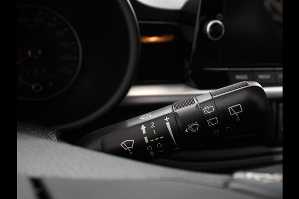 Kia Picanto 1.0 DPi Automaat DynamicLine Navigatie Apple Carplay/Android Auto Airco Camera DAB Lichtmetalen velgen Bluetooth