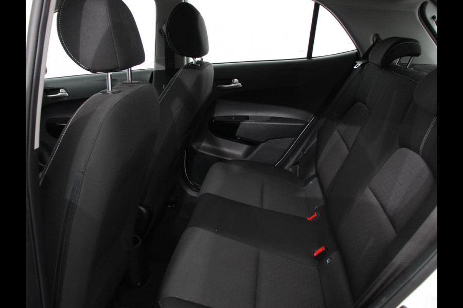 Kia Picanto 1.0 DPi Automaat DynamicLine Navigatie Apple Carplay/Android Auto Airco Camera DAB Lichtmetalen velgen Bluetooth