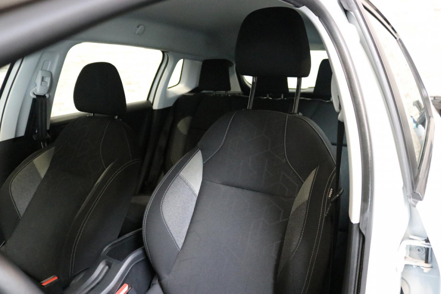 Peugeot 2008 1.2 PureTech Blue Lion | CARPLAY | INCL NWE DISTR | RIJKLAAR | NAP | NL AUTO |