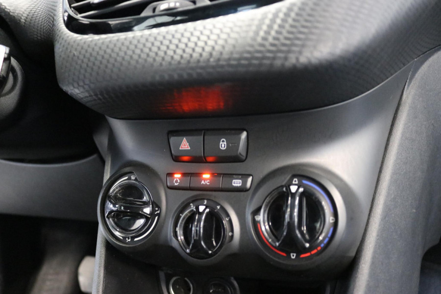 Peugeot 2008 1.2 PureTech Blue Lion | CARPLAY | INCL NWE DISTR | RIJKLAAR | NAP | NL AUTO |