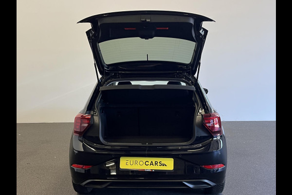 Volkswagen Polo 1.0 TSI Automaat Goal Navigatie Apple Carplay/Android Auto Parkeersensoren Adaptive Cruise Control Stoelverwarming Matrix LED koplampen Climate Control Lichtmetalen velgen