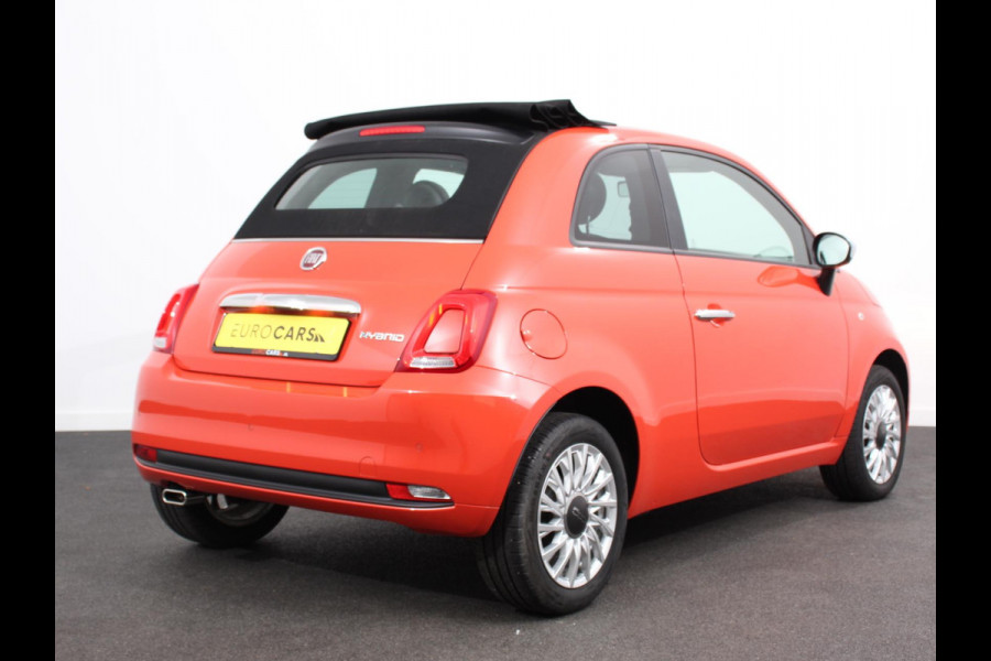 Fiat 500C 1.0 Hybrid Cabrio Navigatie Climate Control Cruise control Lichtmetalen velgen Apple Carplay/ Android Auto Navigatie Parkeersensor achter