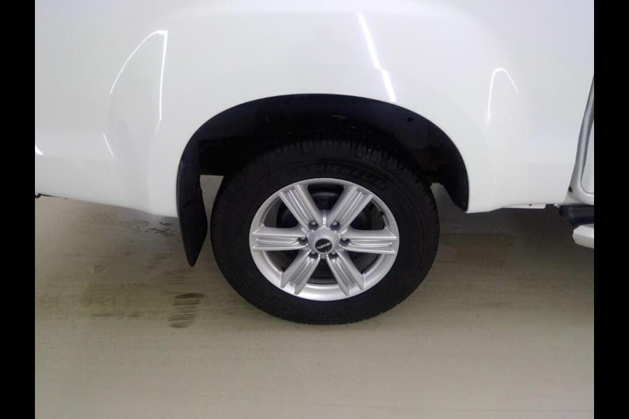 Isuzu D-max 1.9 Extended Cab 3500KG TREKHAAK EURO 6
