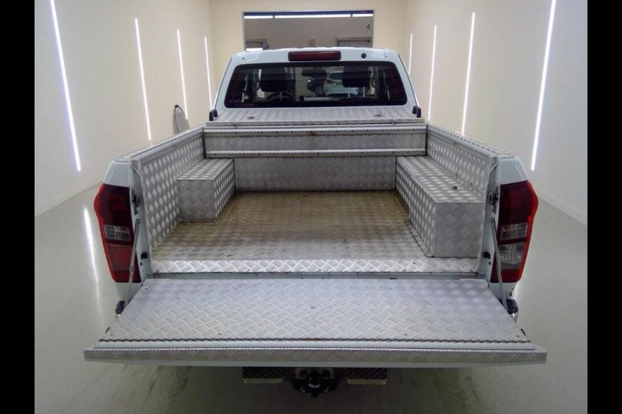Isuzu D-max 1.9 Extended Cab 3500KG TREKHAAK EURO 6