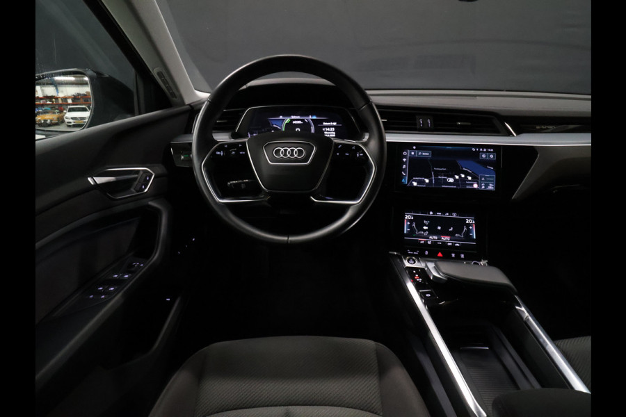 Audi e-tron Sportback 55 quattro Sport 95 kWh 92,5%SOH [BANG & OLUFSEN PREMIUM SOUNDSYSTEM, CRUISE CONTROL, MEMORY SEATS, DIGITAL DASH, TOP VIEW 360 CAMERA, NAVIGATIE, BLUETOOTH, ELEKTRISCHE ACHTERKLEP, CLIMATE CONTROL, LED, NIEUWSTAAT]