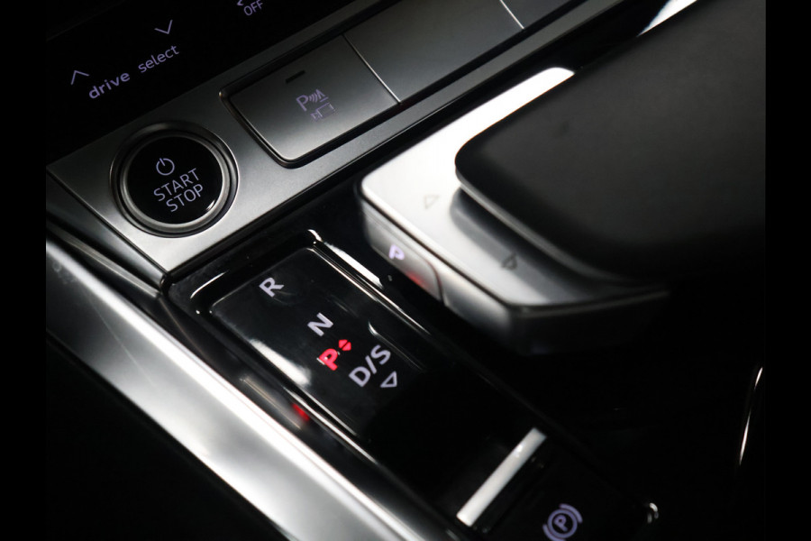 Audi e-tron Sportback 55 quattro Sport 95 kWh 92,5%SOH [BANG & OLUFSEN PREMIUM SOUNDSYSTEM, CRUISE CONTROL, MEMORY SEATS, DIGITAL DASH, TOP VIEW 360 CAMERA, NAVIGATIE, BLUETOOTH, ELEKTRISCHE ACHTERKLEP, CLIMATE CONTROL, LED, NIEUWSTAAT]