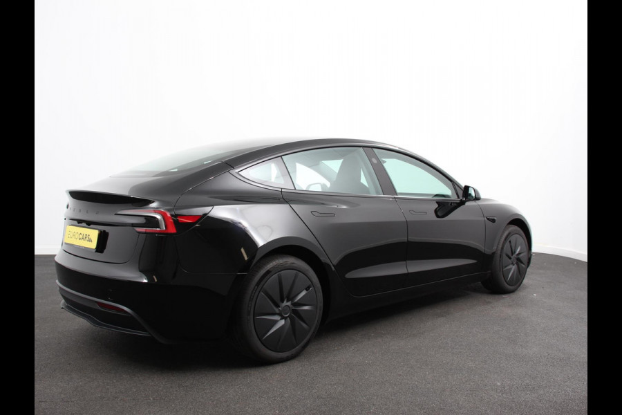 Tesla Model 3 RWD 60 kWh 534KM LFP Autopilot Panorama Warmtepomp Stoel/Stuurverwarming Full LED PDC VA+ Camera