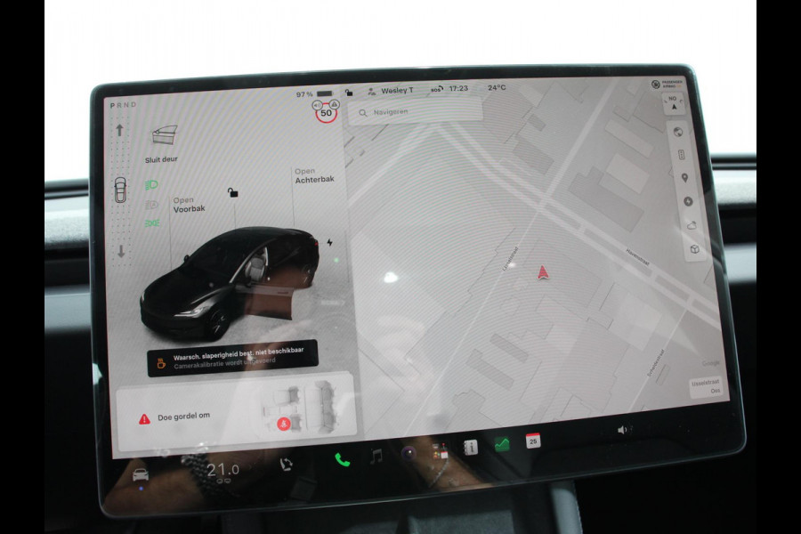 Tesla Model 3 RWD 60 kWh 534KM LFP Autopilot Panorama Warmtepomp Stoel/Stuurverwarming Full LED PDC VA+ Camera