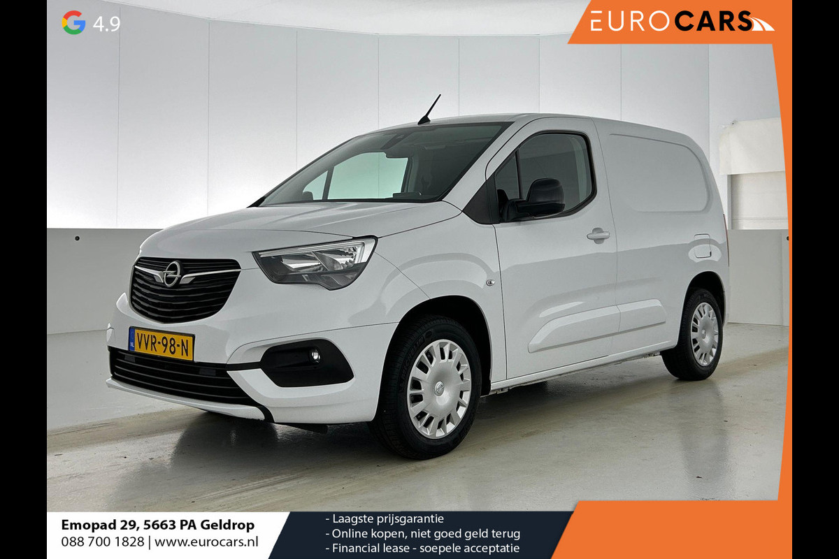 Opel Combo 130pk L1 Automaat Apple Carplay Trekhaak Parkeersensoren Airco Cruise control 2-zits