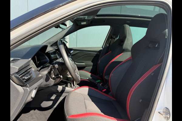 Škoda Kamiq 1.0 TSI Monte Carlo * Panoramadak * Parkeercamera * Navigatiesysteem * Keyless entry*