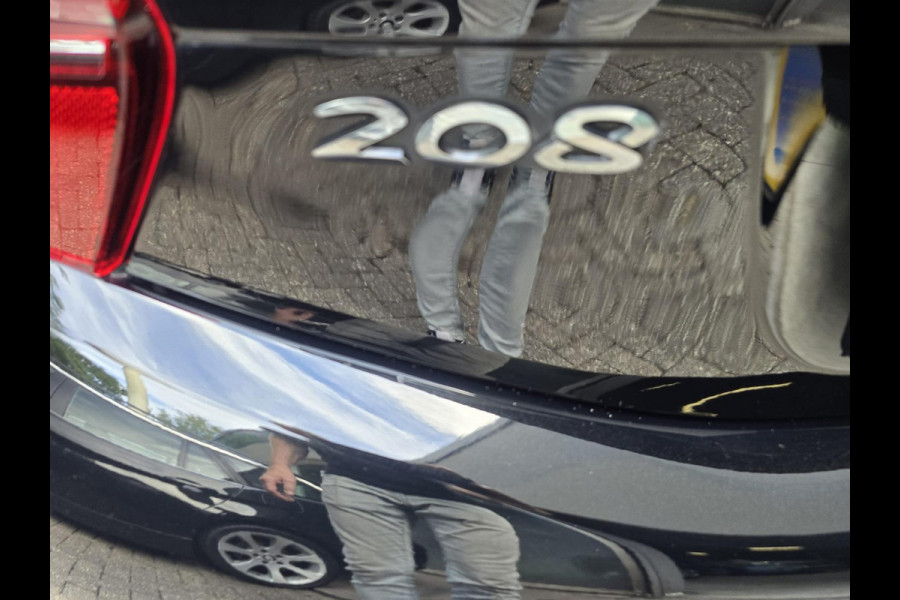 Peugeot 208 1.2 PureTech Signature | 1E EIGENAAR | 3/6 OF 12MND GARANTIE | CRUISE | NAVI |
