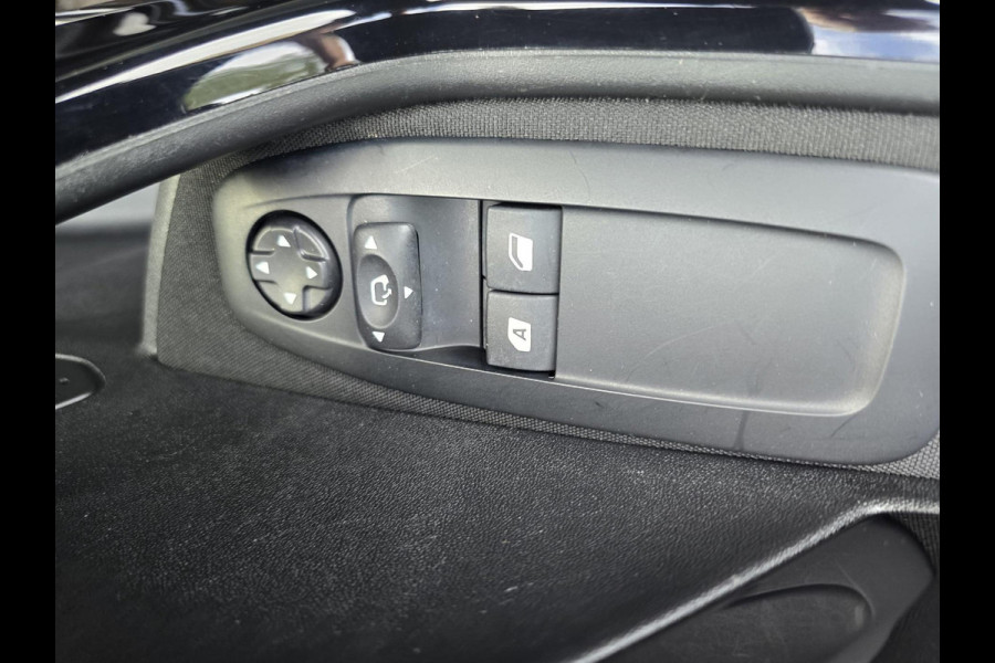 Peugeot 208 1.2 PureTech Signature | 1E EIGENAAR | 3/6 OF 12MND GARANTIE | CRUISE | NAVI |