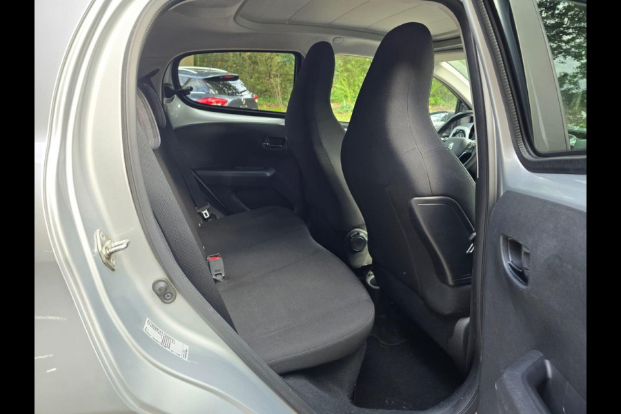Peugeot 108 1.0 e-VTi Allure TOP! | AUTOMAAT | 2E EIGENAAR | 3/6 OF 12MND GARANTIE | CAMERA |