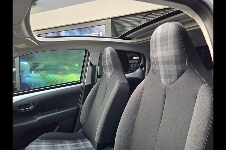 Peugeot 108 1.0 e-VTi Allure TOP! | AUTOMAAT | 2E EIGENAAR | 3/6 OF 12MND GARANTIE | CAMERA |