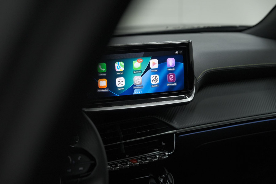 Peugeot e-2008 EV GT 54 kWh | 11 KW Lader | Warmtepomp | Camera | Alcantara Pakket | Stoelmassage