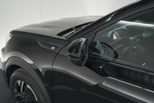 Peugeot e-2008 EV GT 54 kWh | 11 KW Lader | Warmtepomp | Camera | Alcantara Pakket | Stoelmassage
