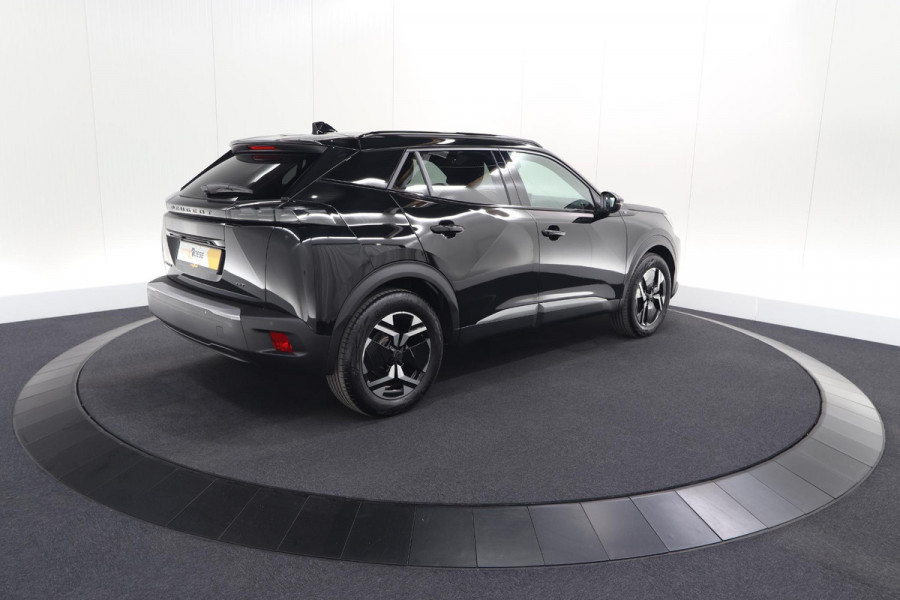 Peugeot e-2008 EV GT 54 kWh | 11 KW Lader | Warmtepomp | Camera | Alcantara Pakket | Stoelmassage