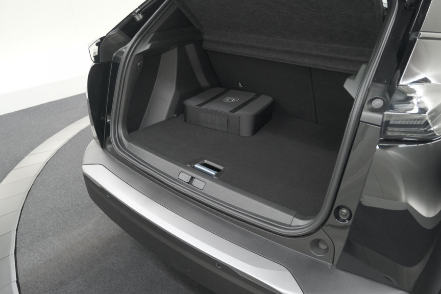 Peugeot e-2008 EV GT 54 kWh | 11 KW Lader | Warmtepomp | Camera | Alcantara Pakket | Stoelmassage