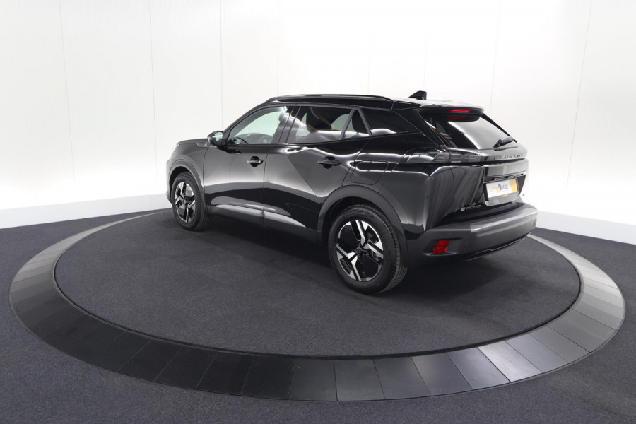 Peugeot e-2008 EV GT 54 kWh | 11 KW Lader | Warmtepomp | Camera | Alcantara Pakket | Stoelmassage