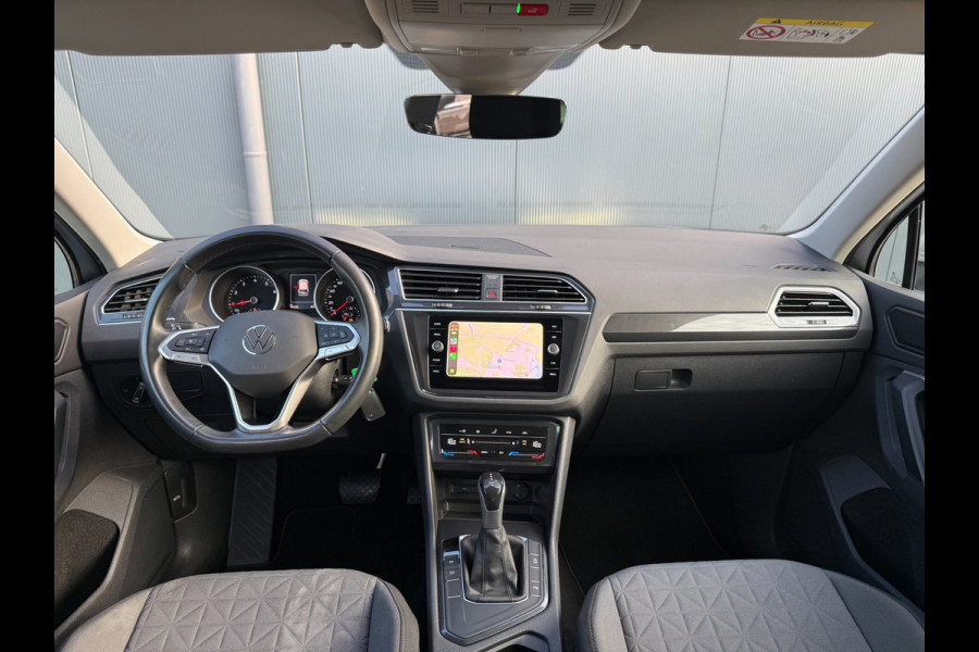Volkswagen Tiguan 1.5 TSI 150pk DSG Life * 50.000KM! * AUTOMAAT* Parkeersensoren * Adaptieve Cruise Control *