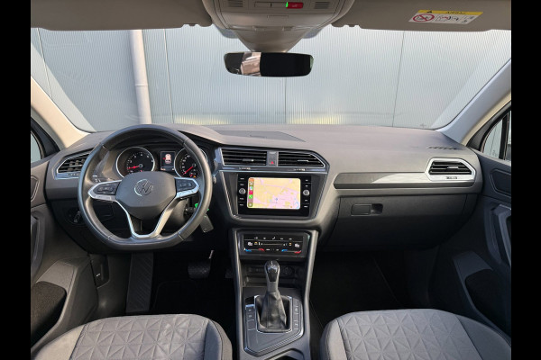 Volkswagen Tiguan 1.5 TSI 150pk DSG Life * 50.000KM! * AUTOMAAT* Parkeersensoren * Adaptieve Cruise Control *