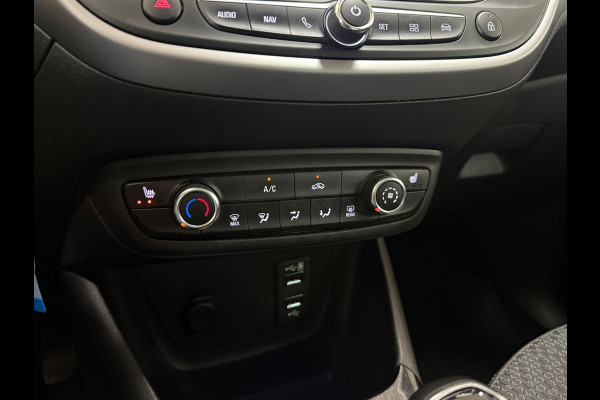 Opel Crossland X 1.2 Turbo Innovation | BLIS | Camera | Stoelverwarming | Stuurverwarming
