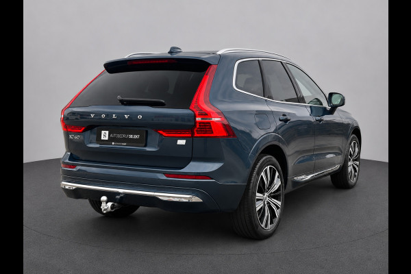 Volvo XC60 2.0 T6 Plug-in hybrid AWD Plus Bright | Pano | Trekhaak | Long Range | Elektrische stoelen | Denimblauw | Pilot Assist
