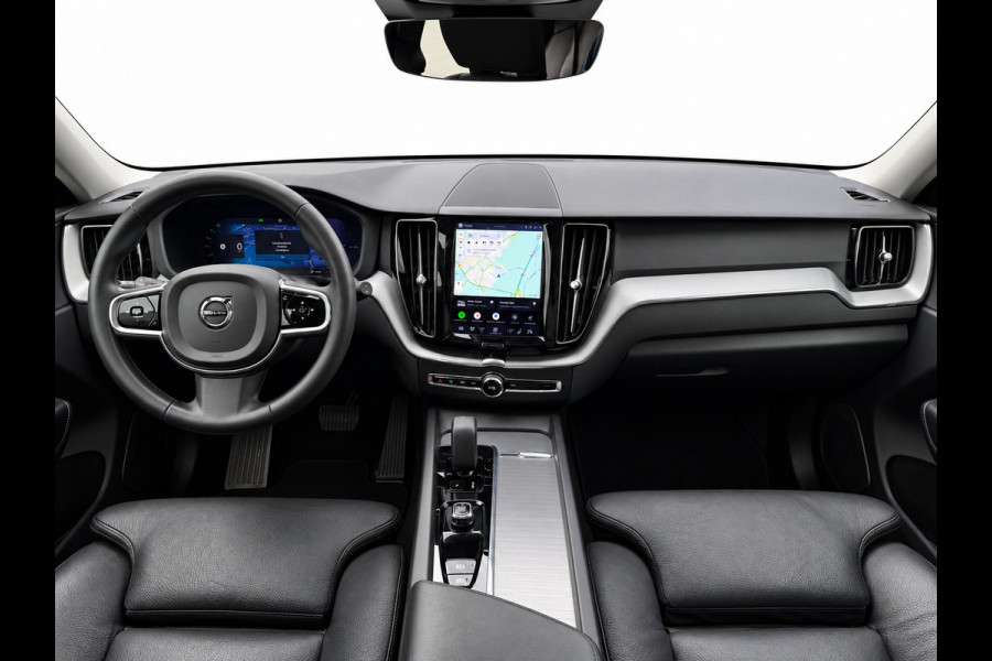 Volvo XC60 2.0 T6 Plug-in hybrid AWD Plus Bright | Pano | Trekhaak | Long Range | Elektrische stoelen | Denimblauw | Pilot Assist