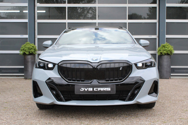 BMW i5 Touring EDrive40 M Sport Edition 84 kWh