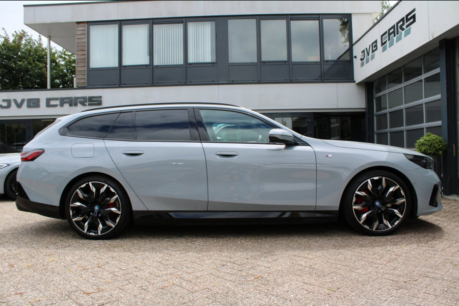 BMW i5 Touring EDrive40 M Sport Edition 84 kWh