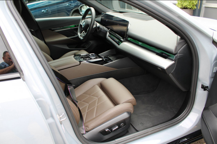 BMW i5 Touring EDrive40 M Sport Edition 84 kWh