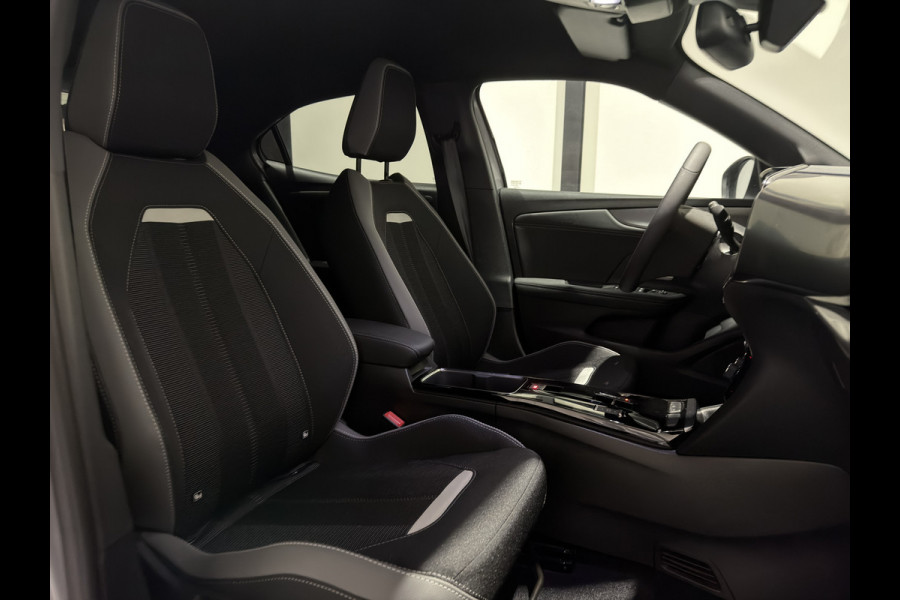 Opel Mokka-e GS Line 50-kWh 11kw bl. | ACC | Keyless | Stoelen & stuur verwarmd | Matrix Intellilux | Privacy