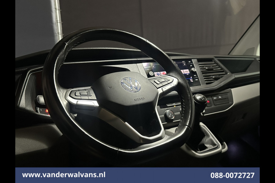 Volkswagen Transporter 2.0 TDI 111pk L1H1 Euro6 Airco | Navigatie | LM Velgen | Cruisecontrol | Apple Carplay Parkeersensoren