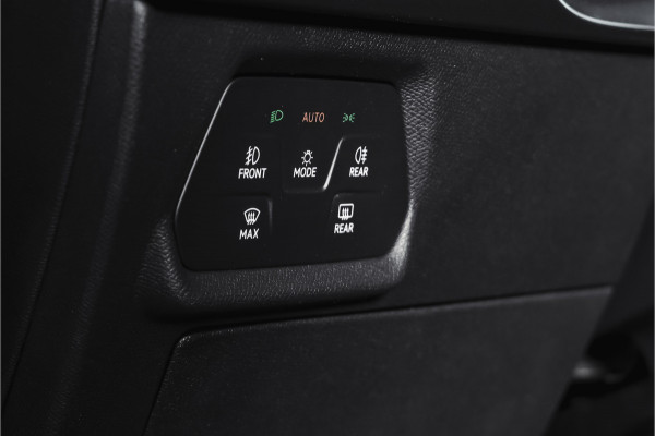 CUPRA Formentor 1.5 TSI e-Hybrid 204 PK Business | S/K-Panodak | Matrix Led | Elek Trekhaak | Dig. Cockpit | Adapt. Cruise | Stoel-+Stuurverw. | PDC | Camera | App. Connect | ECC | Elek. Klep | LM 19" | 7059