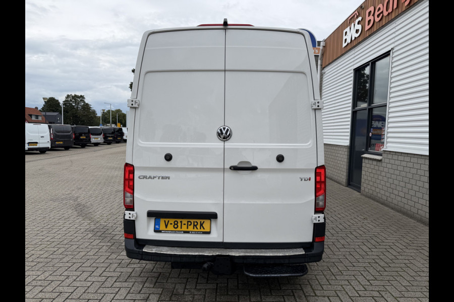 Volkswagen Crafter 35 2.0 TDI 140pk L4H3 ( voorheen L3H2 ) Comfortline / vaste prijs rijklaar € 19.950 ex btw / lease vanaf € 336 / euro 6 / bpm vrij / airco / 270 graden achterdeuren / achteruit rijcamera